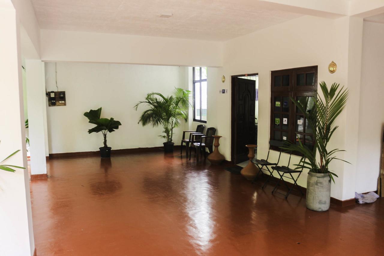 Yoho Travellers Residence Kandy Exterior photo